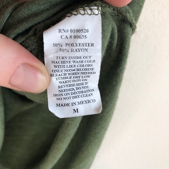 Lilo & Stitch Green Graphic Tee, M - Picture 4 of 4